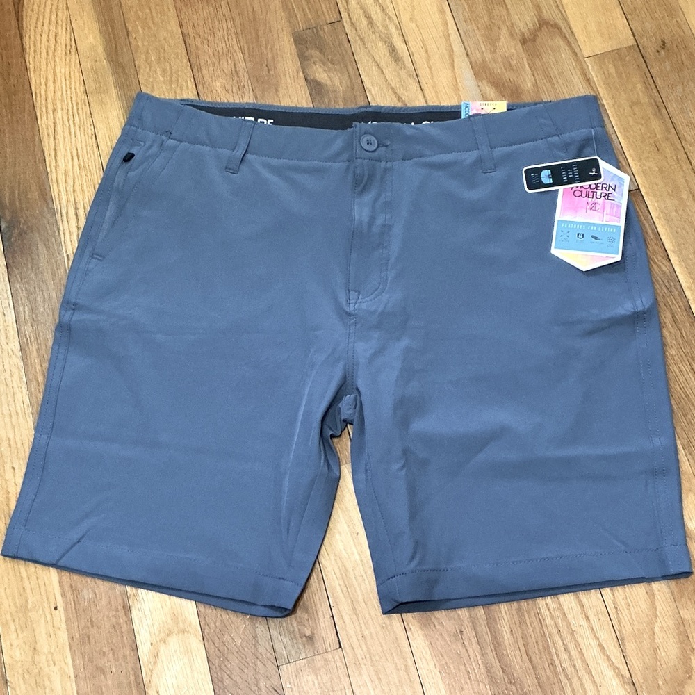 Modern Culture NWT Blue Steel Men’s Flex Fabric Shorts Size 36 MSRP $45